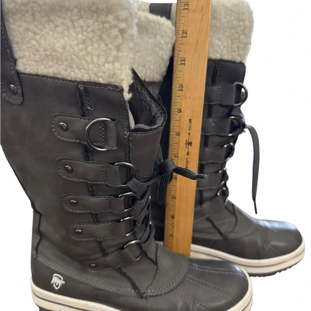 Arctic Shield Women’s Gray Winter Snow Boots Faux Fur Lined Size 6M